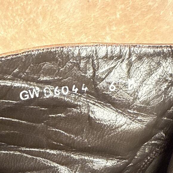 Stuart Weitzman‎ Ankle Boot Block Heel Cognac Brown Leather Bootie Women's Sz 6M - Picture 8 of 8